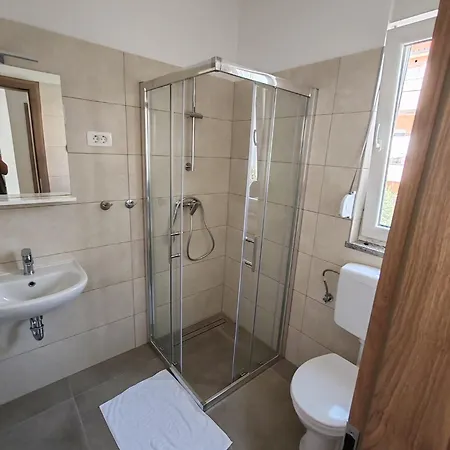 Gæstehus Adriatica Zadar