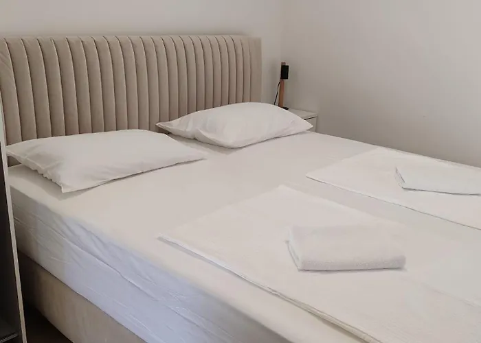 Adriatica בית הארחה זאדאר